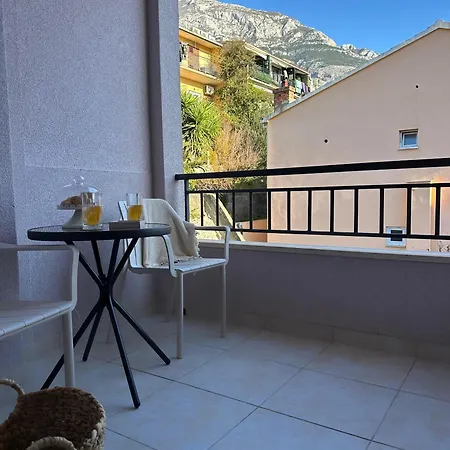 Olga 1 Makarska